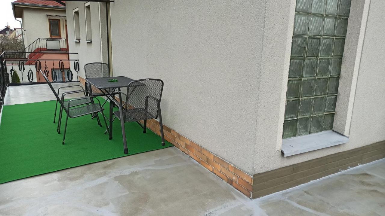 Apartman Milena Jicin Bagian luar foto