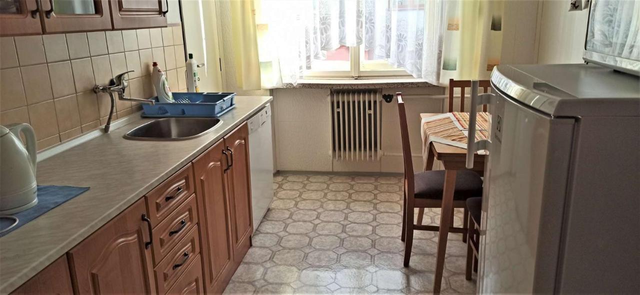 Apartman Milena Jicin Bagian luar foto