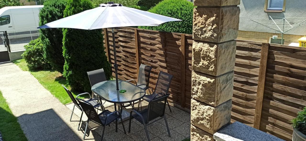Apartman Milena Jicin Bagian luar foto