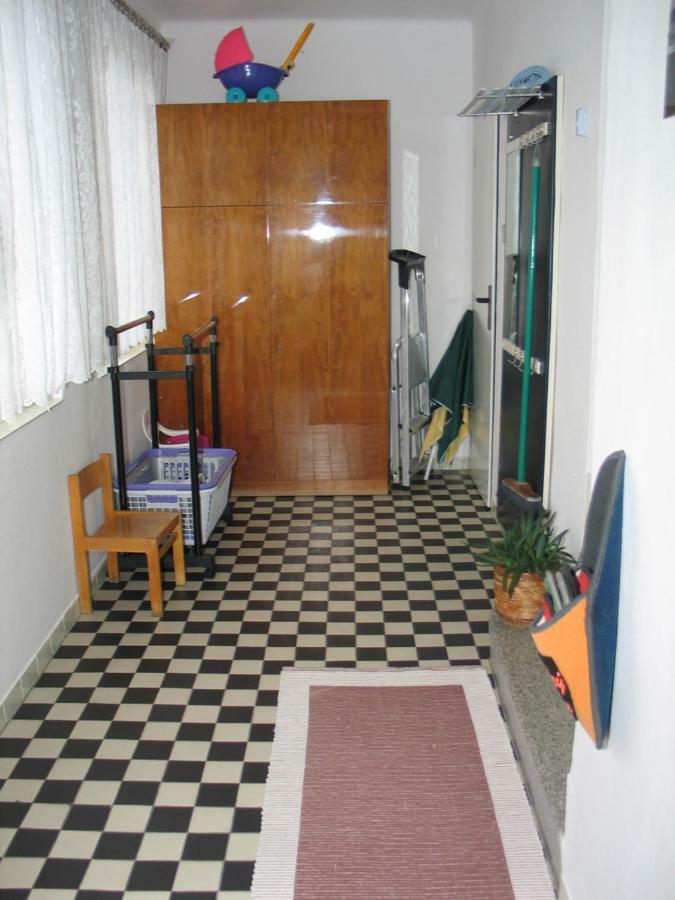 Apartman Milena Jicin Bagian luar foto
